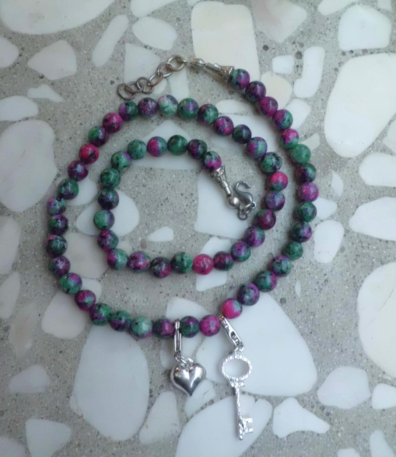 Marée Heart Charm