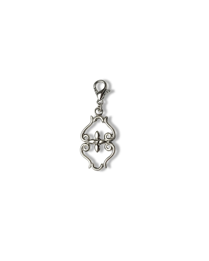 Aurelle Charm